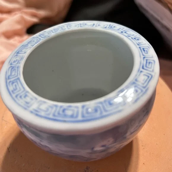 Chinese Plant Holder - Picture 3 of 5